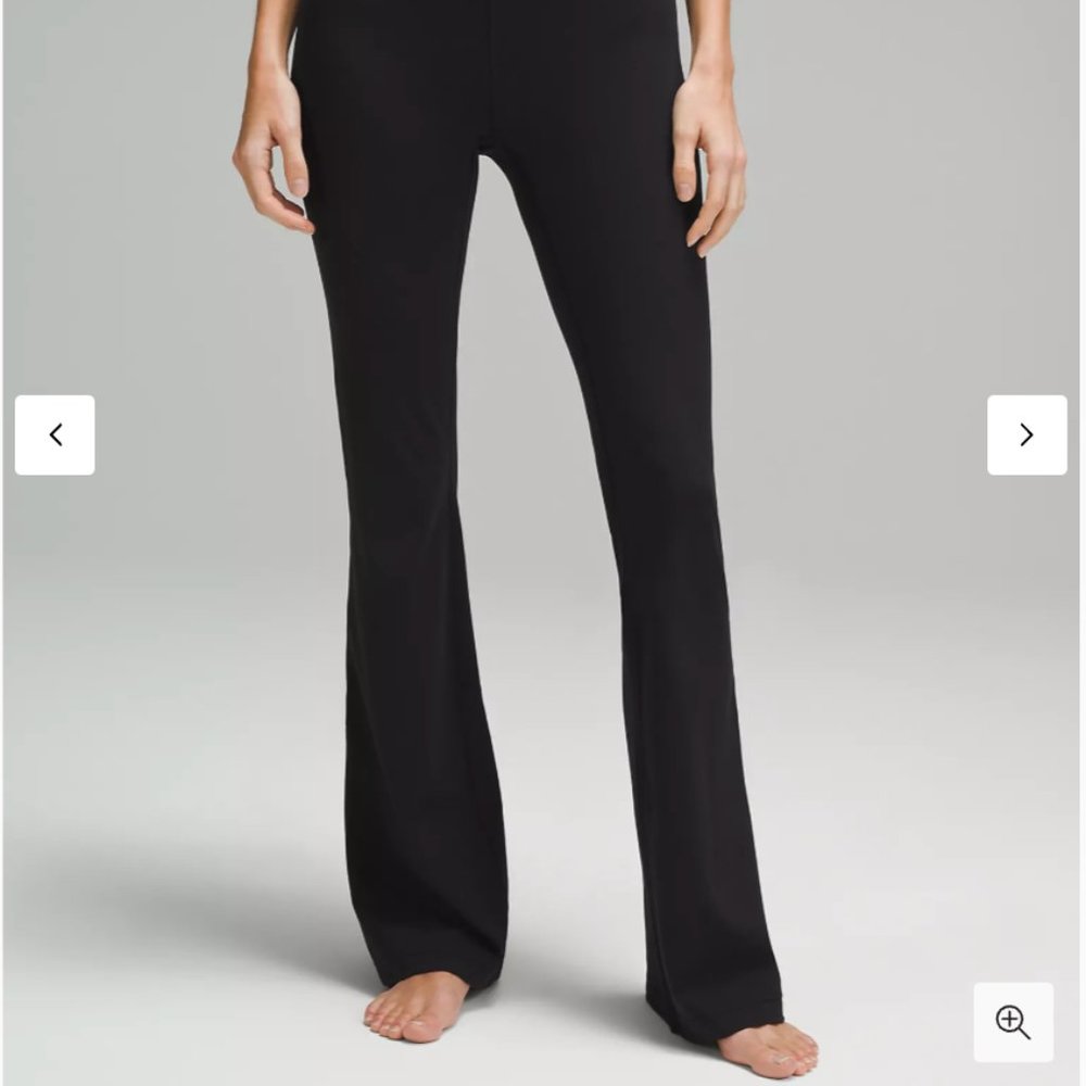 Lululemon Groove (flare) leggings